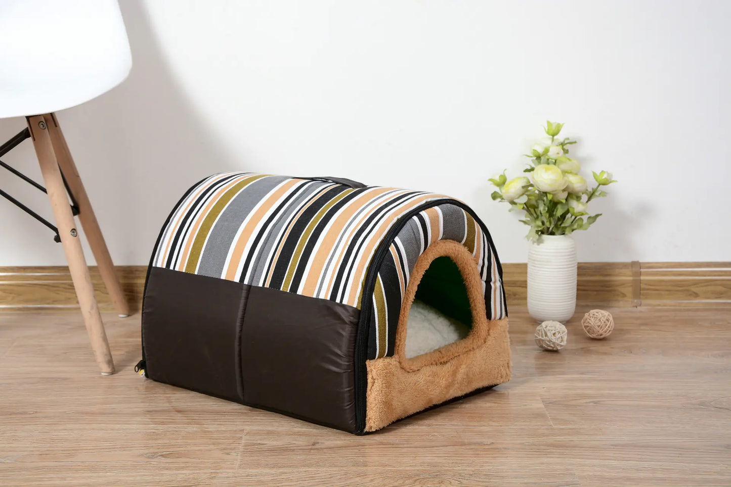 All-Season Pet Bed for Dogs and Cats